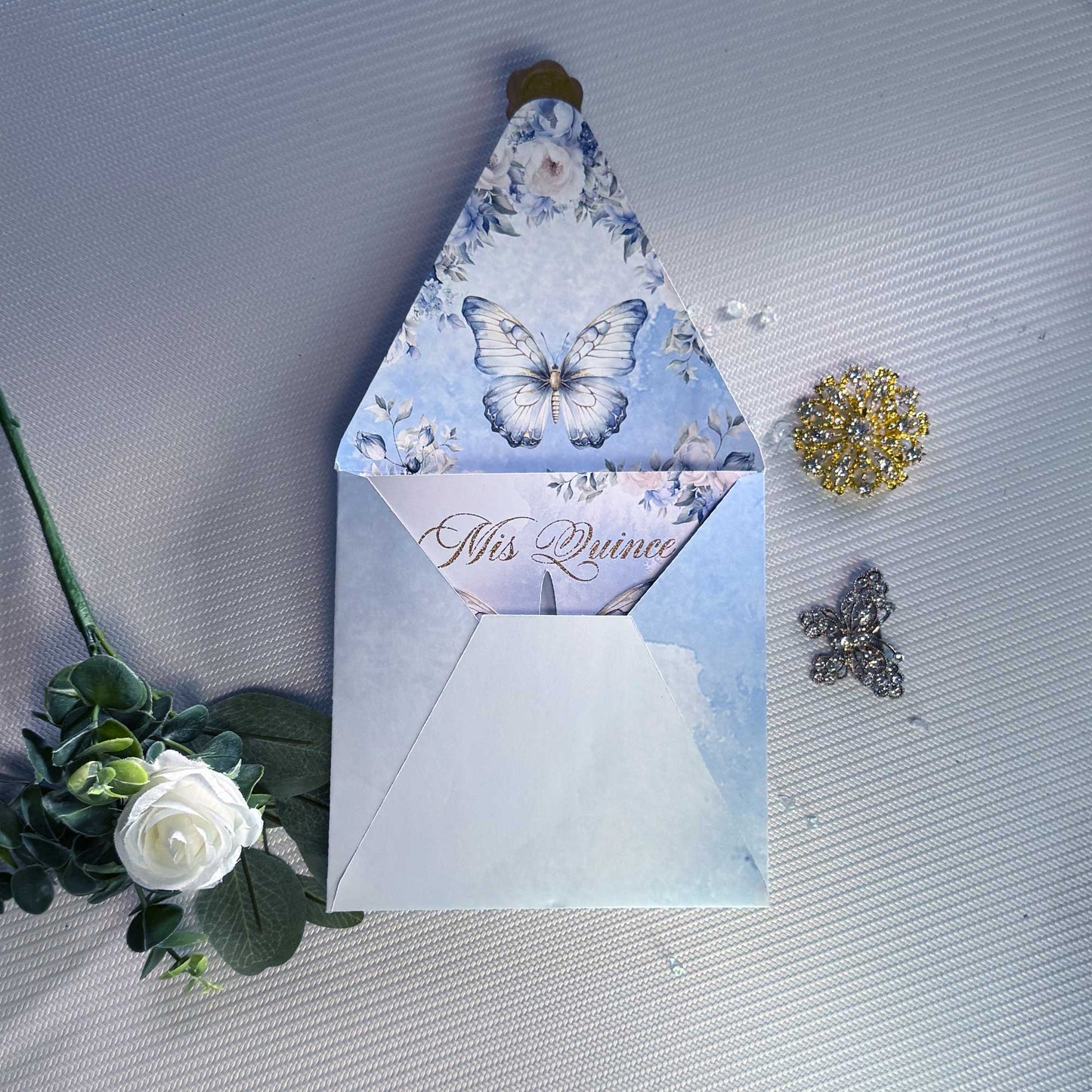 Quinceañera Deluxe Butterfly Blue